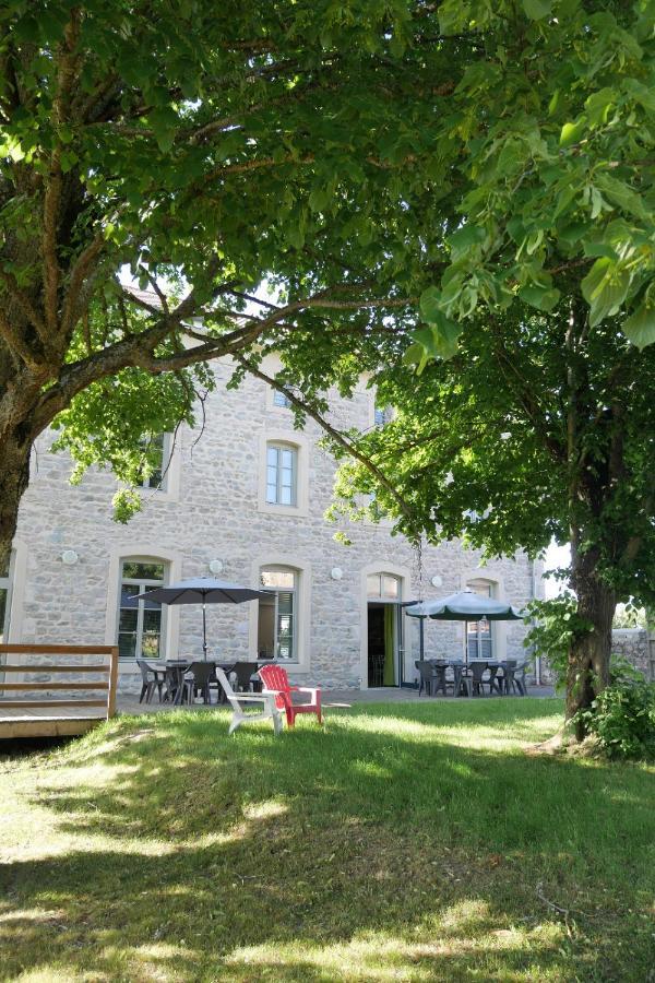 L'Auberge Du Campos Saint-Pierre-Duchamp Εξωτερικό φωτογραφία